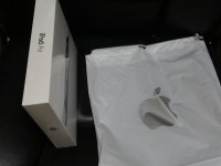 15.4"Apple MacBook Pro Laptop- ME665LL/A